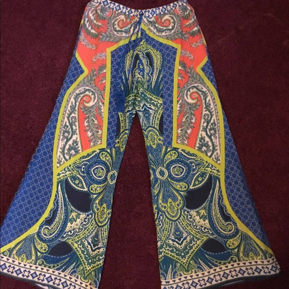 Wide leg Pants